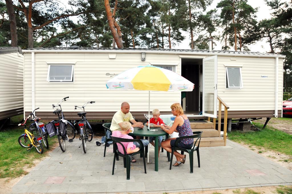 فندق Camping Blauwe Meer Nv لوميل الغرفة الصورة